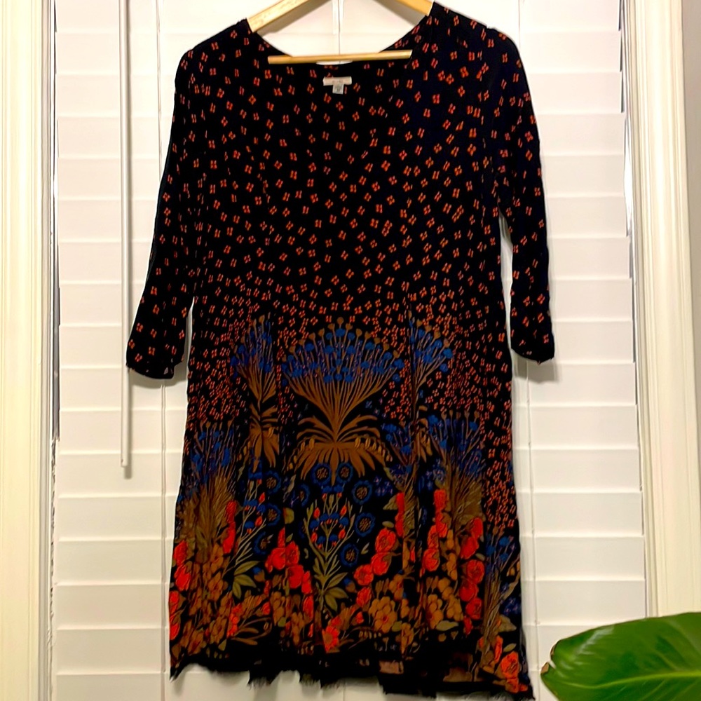 Ecote mini dress 3/4 sleeve. Size M.